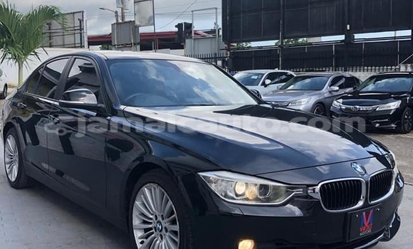 Acheter Occasion Voiture BMW 3200 Noir à Albert Town, Trelawney Acheter Occasion Voiture BMW 3200 Noir à Albert Town, Trelawney