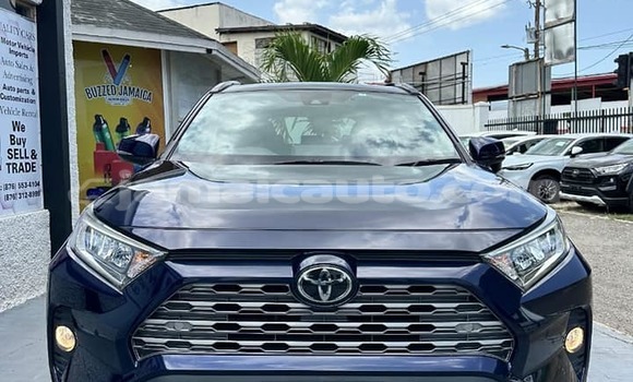 Acheter Occasion Voiture Toyota RAV4 Noir à Kingston, Kingston Acheter Occasion Voiture Toyota RAV4 Noir à Kingston, Kingston