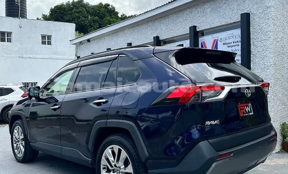 Acheter Occasion Voiture Toyota RAV4 Noir à Kingston, Kingston Acheter Occasion Voiture Toyota RAV4 Noir à Kingston, Kingston