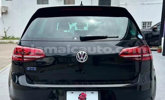 Buy Used Volkswagen Golf Black Car in Mandeville in Manchester Buy Used Volkswagen Golf Black Car in Mandeville in Manchester