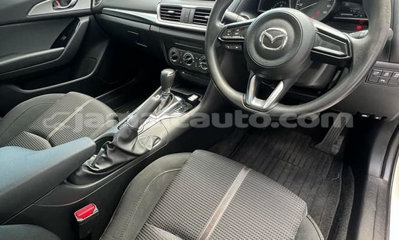 Buy Used Mazda Axela White Car in Albert Town in Trelawney Buy Used Mazda Axela White Car in Albert Town in Trelawney