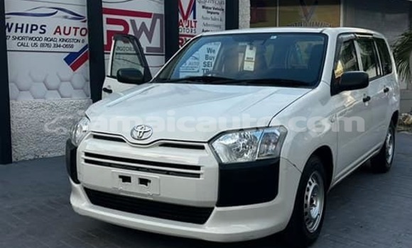 Buy Used Toyota Probox White Car in Savanna la Mar in Westmoreland Buy Used Toyota Probox White Car in Savanna la Mar in Westmoreland
