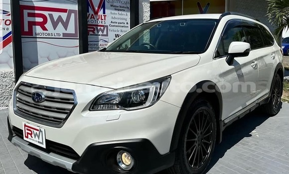 Buy Used Subaru Outback White Car in Savanna la Mar in Westmoreland Buy Used Subaru Outback White Car in Savanna la Mar in Westmoreland