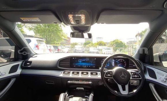 Buy Used Mercedes-Benz GLE White Car in Albert Town in Trelawney Buy Used Mercedes-Benz GLE White Car in Albert Town in Trelawney