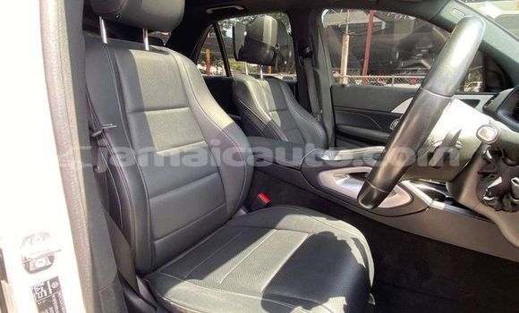 Buy Used Mercedes-Benz GLE White Car in Albert Town in Trelawney Buy Used Mercedes-Benz GLE White Car in Albert Town in Trelawney