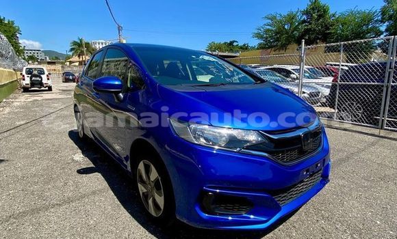 Buy Used Honda FIT Blue Car in May Pen in Clarendon Buy Used Honda FIT Blue Car in May Pen in Clarendon