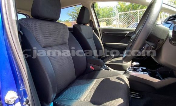 Buy Used Honda FIT Blue Car in May Pen in Clarendon Buy Used Honda FIT Blue Car in May Pen in Clarendon