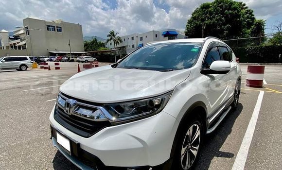 Buy Used Honda CR–V White Car in May Pen in Clarendon Buy Used Honda CR–V White Car in May Pen in Clarendon