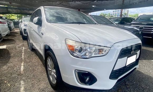 Buy Used Mitsubishi Xpander White Car in May Pen in Clarendon Buy Used Mitsubishi Xpander White Car in May Pen in Clarendon