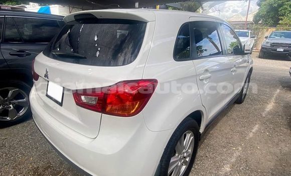 Buy Used Mitsubishi Xpander White Car in May Pen in Clarendon Buy Used Mitsubishi Xpander White Car in May Pen in Clarendon