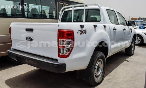Acheter Import Voiture Ford Ranger Blanc à Import - Dubai, Clarendon Acheter Import Voiture Ford Ranger Blanc à Import - Dubai, Clarendon