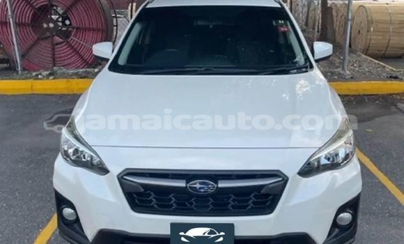 Acheter Occasion Voiture Subaru XV Blanc à Albert Town, Trelawney
