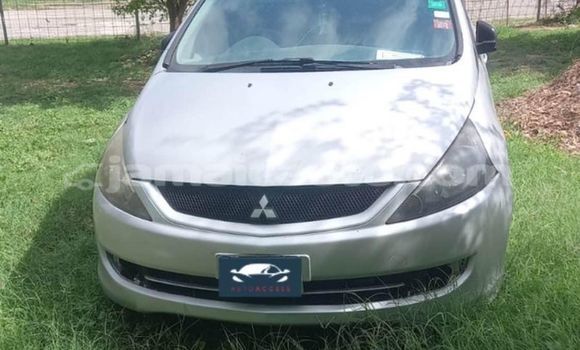 Buy Used Mitsubishi Grandis Other Car in Import - Dubai in Clarendon Buy Used Mitsubishi Grandis Other Car in Import - Dubai in Clarendon