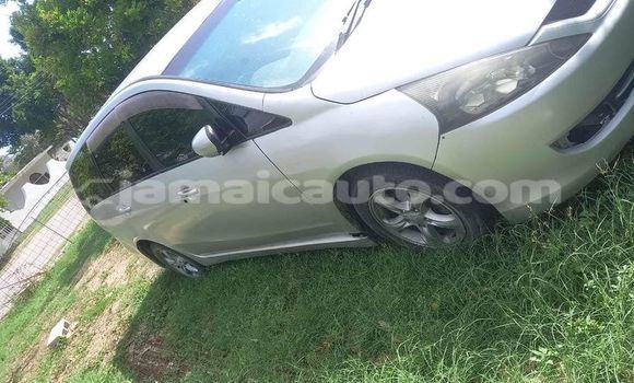 Buy Used Mitsubishi Grandis Other Car in Import - Dubai in Clarendon Buy Used Mitsubishi Grandis Other Car in Import - Dubai in Clarendon