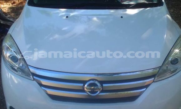 Buy Used Nissan Lafesta White Car in Import - Dubai in Clarendon Buy Used Nissan Lafesta White Car in Import - Dubai in Clarendon
