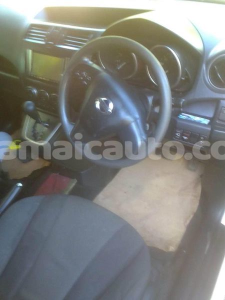 Big with watermark nissan lafesta clarendon import dubai 4359