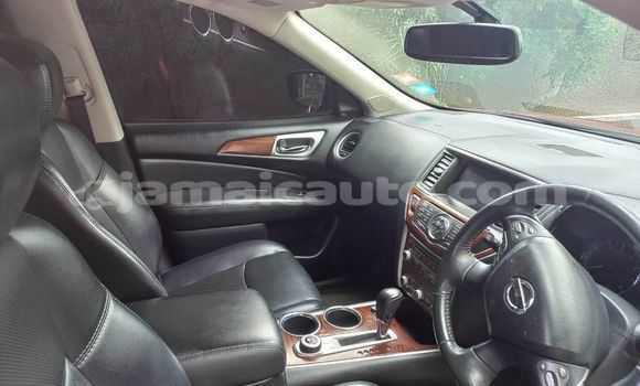 Buy Used Nissan Pathfinder Other Car in May Pen in Clarendon Buy Used Nissan Pathfinder Other Car in May Pen in Clarendon