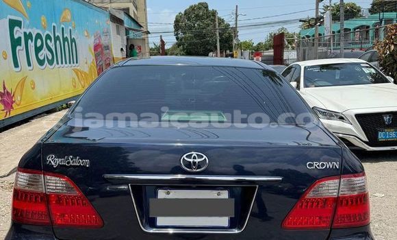 Buy Used Toyota Crown Blue Car in Import - Dubai in Clarendon Buy Used Toyota Crown Blue Car in Import - Dubai in Clarendon