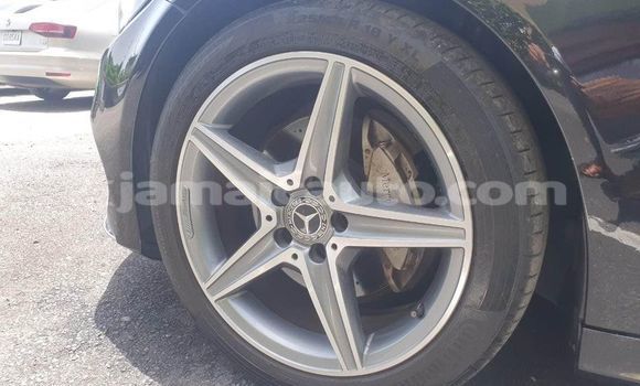 Buy Used Mercedes-Benz C-Classe Black Car in Lucea in Hanover Buy Used Mercedes-Benz C-Classe Black Car in Lucea in Hanover
