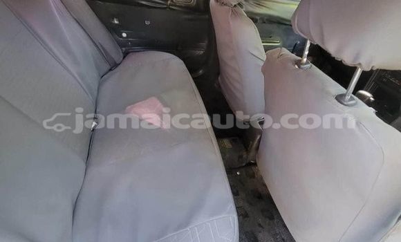 Buy Used Toyota Corolla White Car in May Pen in Clarendon Buy Used Toyota Corolla White Car in May Pen in Clarendon