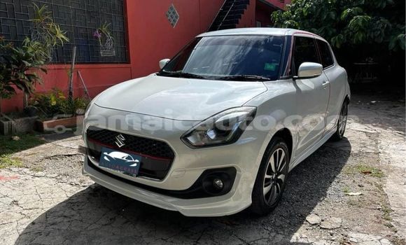 Buy Used Suzuki Swift White Car in Falmouth in Trelawney Buy Used Suzuki Swift White Car in Falmouth in Trelawney