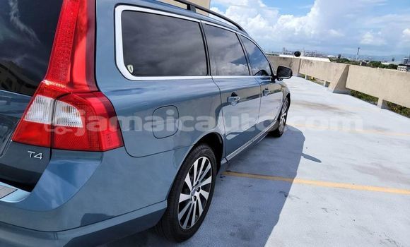 Acheter Occasion Voiture Volvo V70 Bleu à Lucea, Hanover Acheter Occasion Voiture Volvo V70 Bleu à Lucea, Hanover