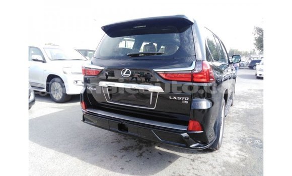 Acheter Import Voiture Lexus LX Noir à Import - Dubai, Clarendon Acheter Import Voiture Lexus LX Noir à Import - Dubai, Clarendon