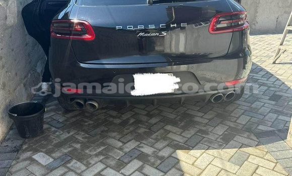 Buy Used Porsche Macan Black Car in Mandeville in Manchester Buy Used Porsche Macan Black Car in Mandeville in Manchester