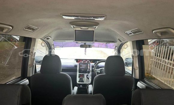 Buy Used Toyota Noah Black Car in Falmouth in Trelawney Buy Used Toyota Noah Black Car in Falmouth in Trelawney