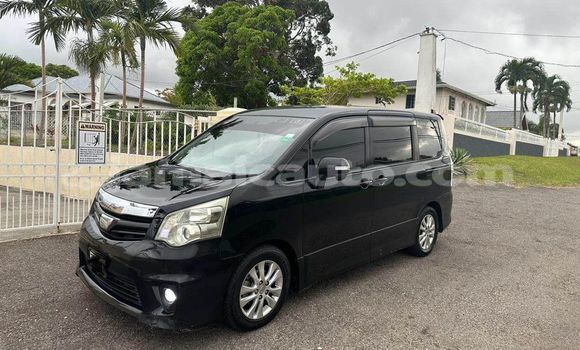 Buy Used Toyota Noah Black Car in Falmouth in Trelawney Buy Used Toyota Noah Black Car in Falmouth in Trelawney