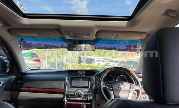 Buy Used Toyota Mark X Black Car in May Pen in Clarendon Buy Used Toyota Mark X Black Car in May Pen in Clarendon