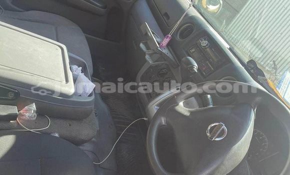 Buy Used Nissan Caravan White Car in Mandeville in Manchester Buy Used Nissan Caravan White Car in Mandeville in Manchester