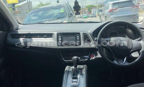 Buy Used Honda HR–V Red Car in Kingston in Kingston Buy Used Honda HR–V Red Car in Kingston in Kingston