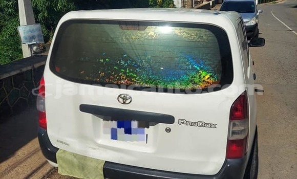 Buy Used Toyota Probox White Car in Kingston in Kingston Buy Used Toyota Probox White Car in Kingston in Kingston