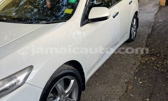 Buy Used Honda Accord White Car in Albert Town in Trelawney Buy Used Honda Accord White Car in Albert Town in Trelawney
