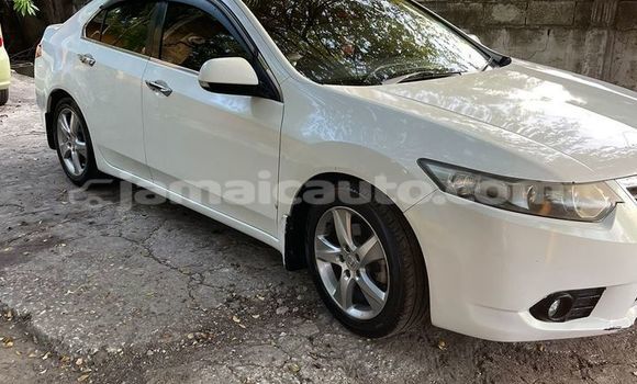 Buy Used Honda Accord White Car in Albert Town in Trelawney Buy Used Honda Accord White Car in Albert Town in Trelawney