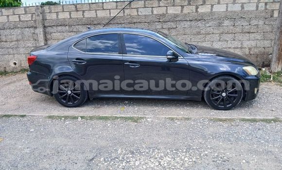 Buy Used Lexus IS White Car in Lucea in Hanover Buy Used Lexus IS White Car in Lucea in Hanover