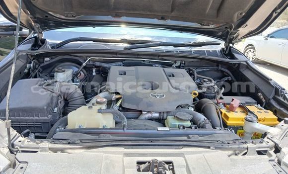 Buy Used Toyota Hilux Black Car in Lucea in Hanover Buy Used Toyota Hilux Black Car in Lucea in Hanover