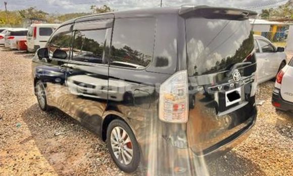 Buy Used Toyota Voxy Black Car in Lucea in Hanover Buy Used Toyota Voxy Black Car in Lucea in Hanover