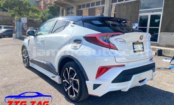 Acheter Occasion Voiture Toyota C-HR Blanc à May Pen, Clarendon