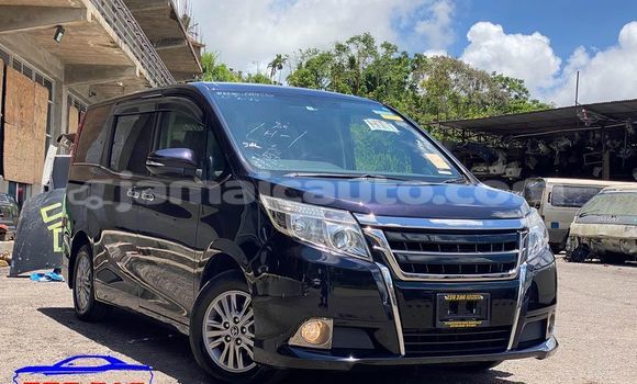 Buy Used Toyota Esquire Black Car in Falmouth in Trelawney Buy Used Toyota Esquire Black Car in Falmouth in Trelawney