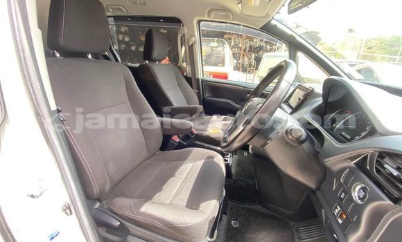 Buy Used Toyota Esquire White Car in Falmouth in Trelawney Buy Used Toyota Esquire White Car in Falmouth in Trelawney