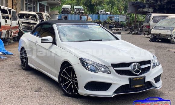 Buy Used Mercedes-Benz E–Class White Car in Kingston in Kingston Buy Used Mercedes-Benz E–Class White Car in Kingston in Kingston