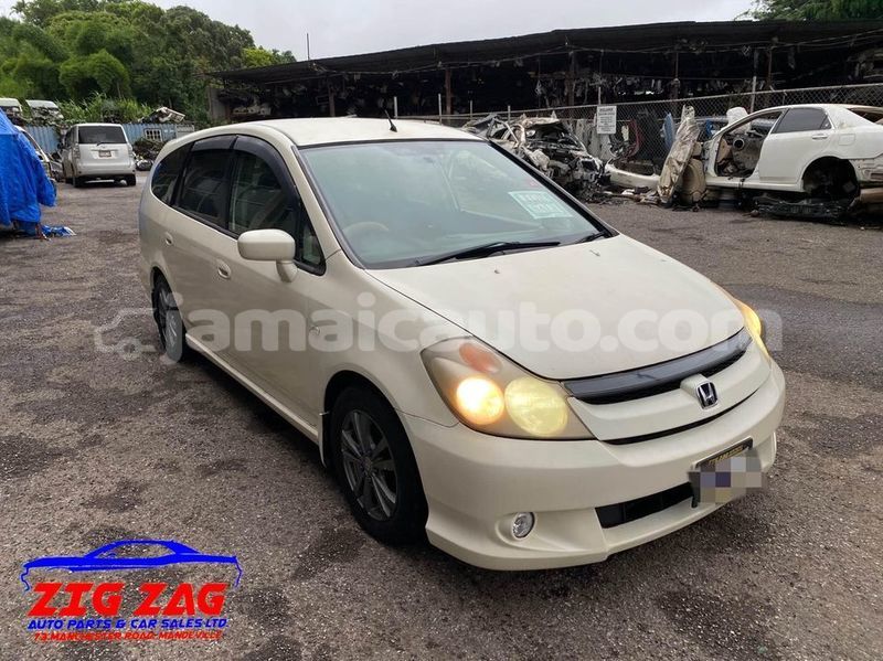 Big with watermark honda stream clarendon import dubai 4516