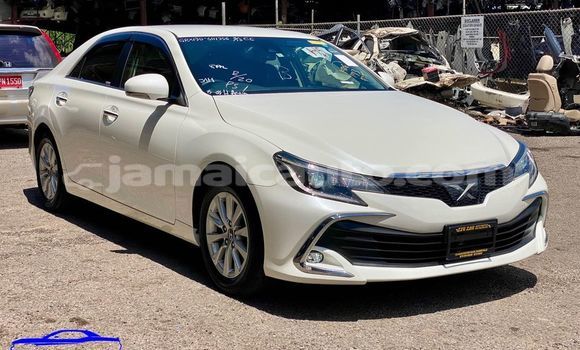Buy Used Toyota Mark X White Car in Albert Town in Trelawney Buy Used Toyota Mark X White Car in Albert Town in Trelawney