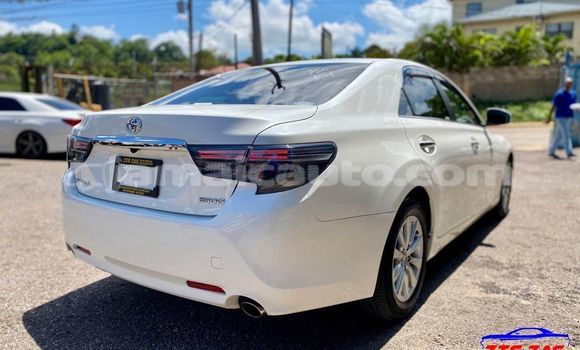 Buy Used Toyota Mark X White Car in Albert Town in Trelawney Buy Used Toyota Mark X White Car in Albert Town in Trelawney