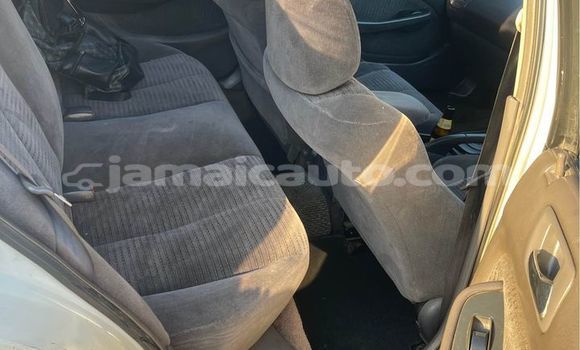 Buy Used Honda Accord White Car in Mandeville in Manchester Buy Used Honda Accord White Car in Mandeville in Manchester