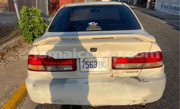 Buy Used Honda Accord White Car in Mandeville in Manchester Buy Used Honda Accord White Car in Mandeville in Manchester