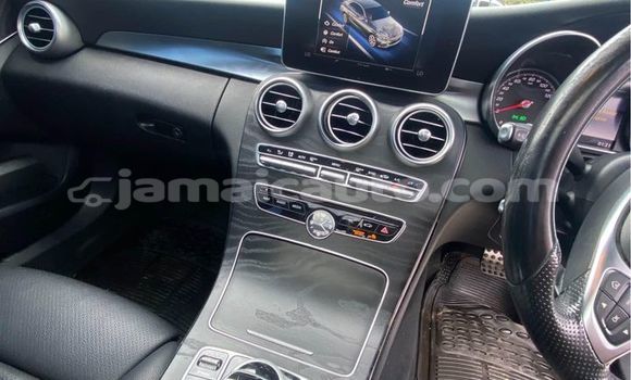 Buy Used Mercedes-Benz C-Classe Red Car in Falmouth in Trelawney Buy Used Mercedes-Benz C-Classe Red Car in Falmouth in Trelawney