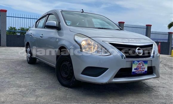 Acheter Occasion Voiture Nissan Latio Autre à May Pen, Clarendon